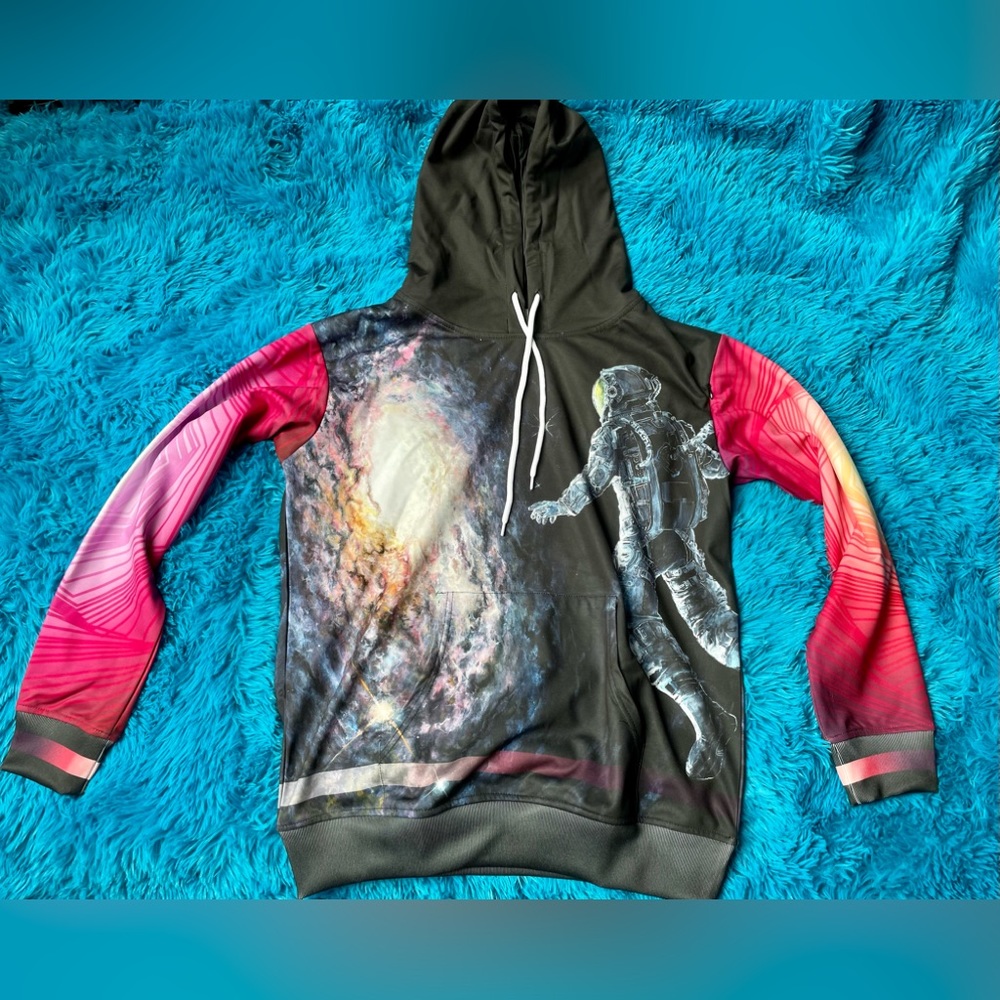 Kumali “New Beginnings” custom printed hoodie RARE mens size Small (new no tags)